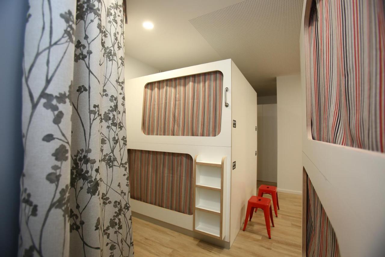 Dpaso Urban Hostel Pontevedra Exterior photo